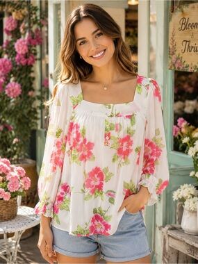 LC Lauren Conrad Floral Blouse Tunic Size Medium